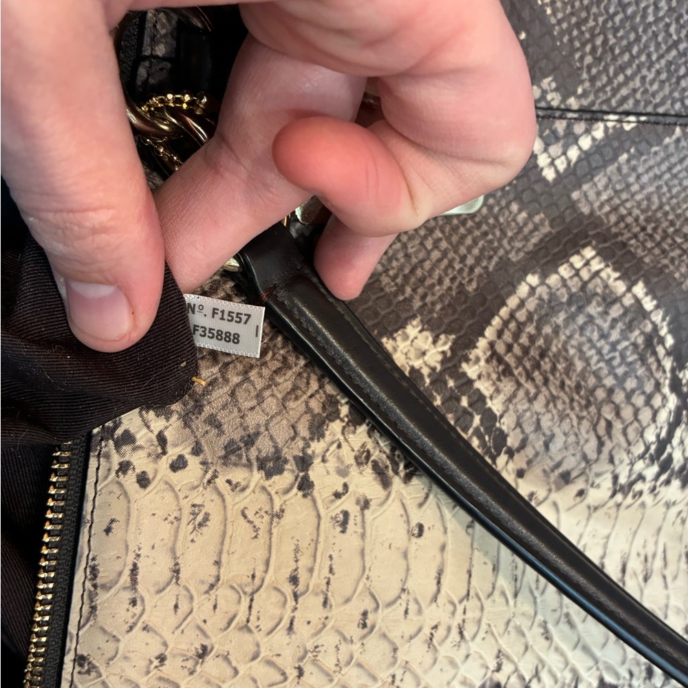 Coach Snake-Effect Leather Tote in Black and Cream with Gold Hardware - Picture 7 of 8